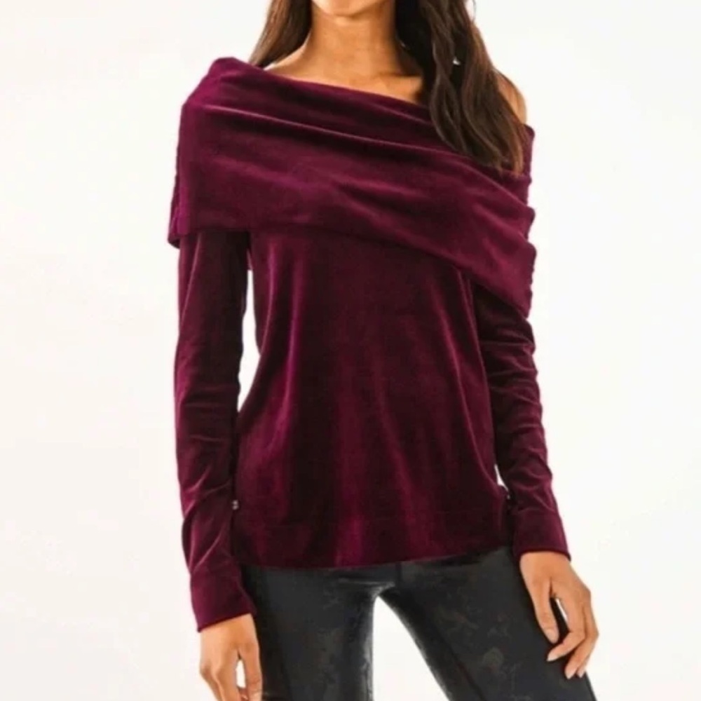 Lilly Pulitzer Velour Belinda Burgundy Pullover Size S